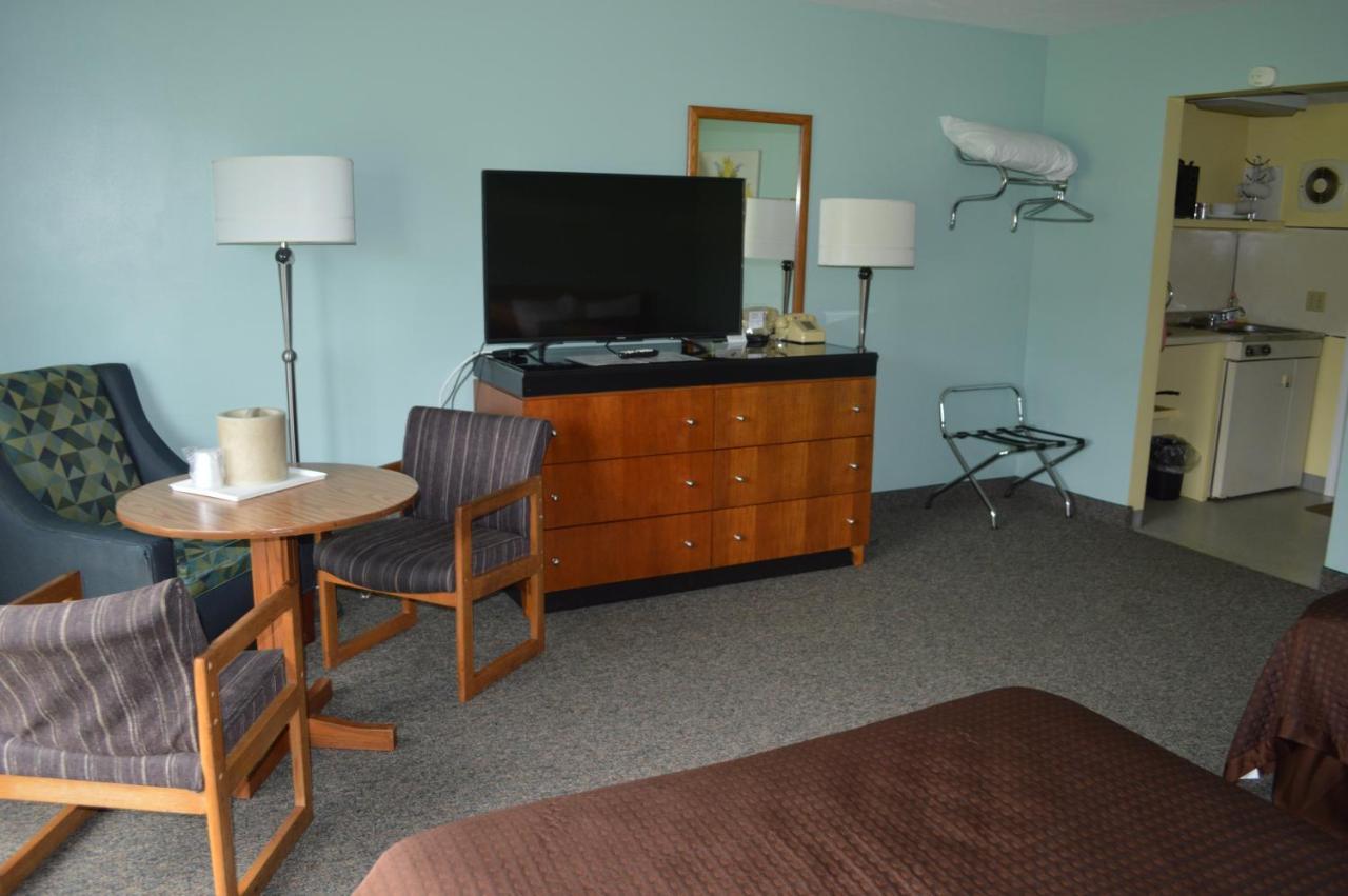 Copper Lantern Motor Lodge West Brookfield Екстериор снимка