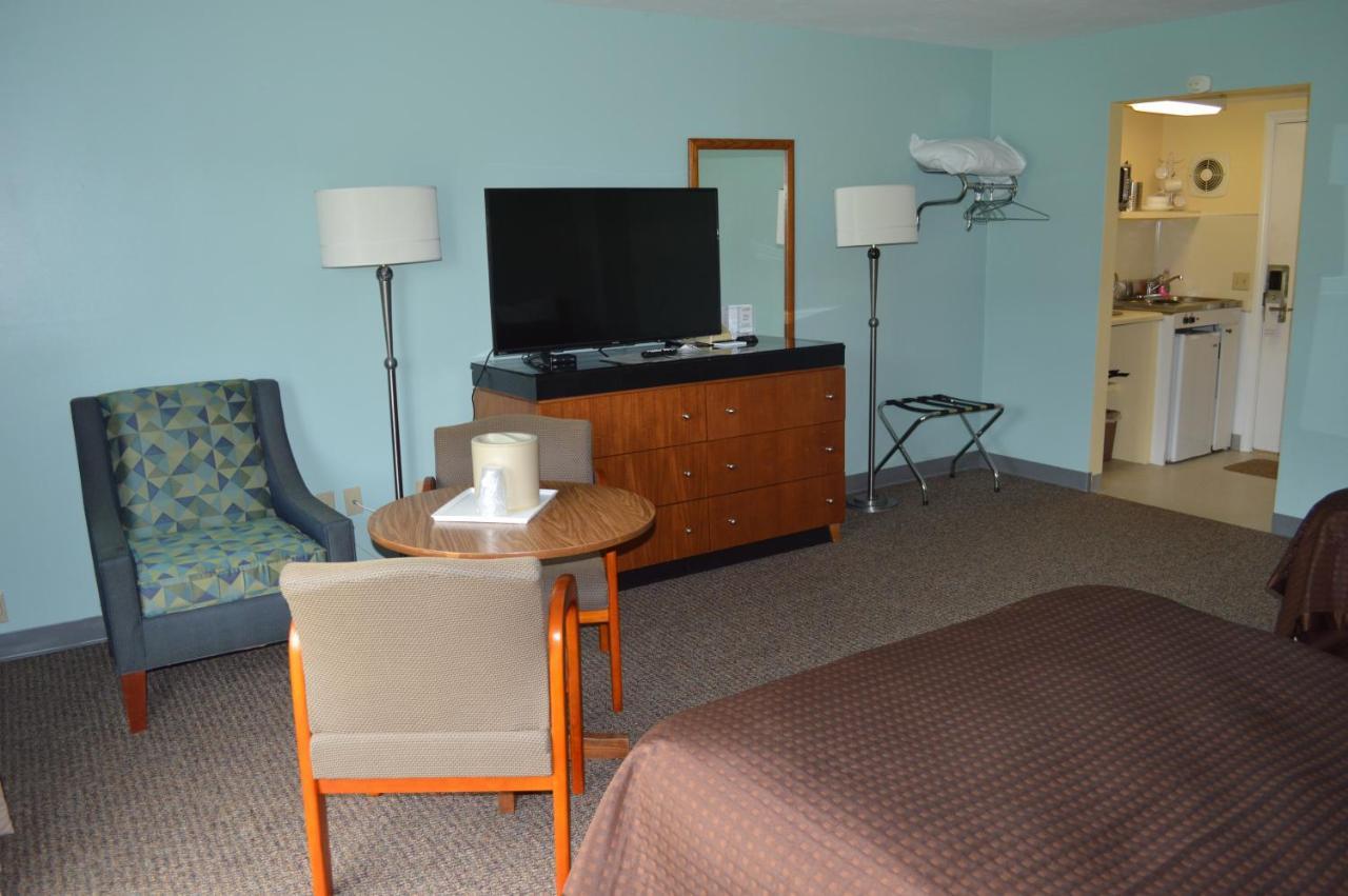 Copper Lantern Motor Lodge West Brookfield Екстериор снимка